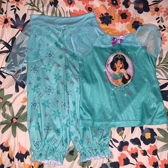Disney Pajamas Toddler Girl Disney Princess Jasmine Pajama Set And Disney Princess Pj Shorts